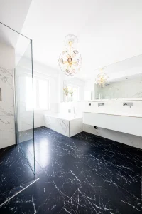 Altbauexperte Altbausanierung Altbau Immobilien Projektentwicklung Real Estate Handwerker Real Estate Broker Mauriel Invest Daniela Steinbach-Wirtz Hausschutzengel Mauriel Interior Design heavenly real estate & lifestyle Denkmalschutz Sanierung Mehrfamilienhaus Köln Lindlar Bergisch Gladbach